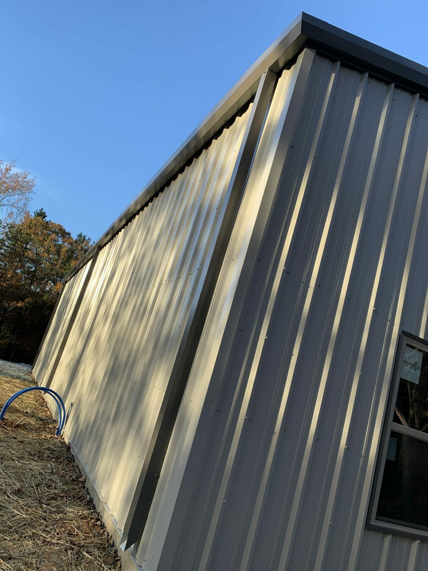 Pre-Engineered Metal Building Pre-Engineered Metal Building Side View