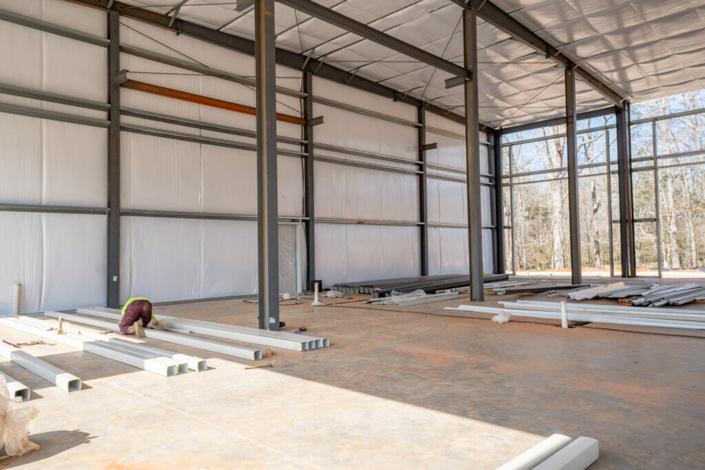 PRE-ENGINEERED METAL BUILDINGS INTERIOR